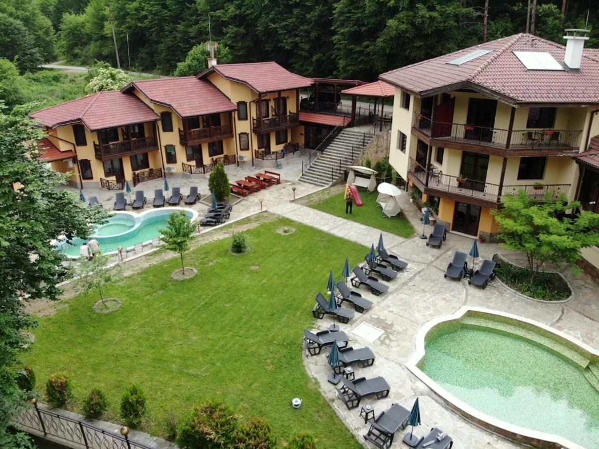 Galaxy Hotel Čiflik Exteriér fotografie