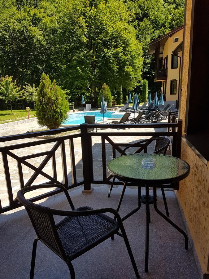 Galaxy Hotel Čiflik Exteriér fotografie